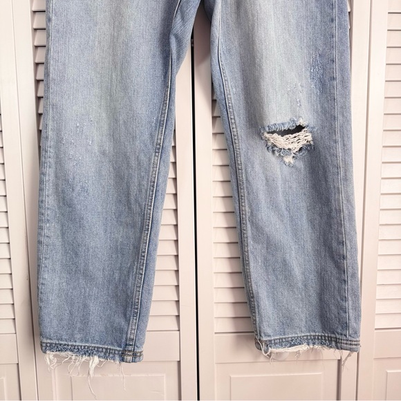 We The Free Free People Regular Mid Rise Blue Jeans Distressed Slouchy Size 29 - Picture 5 of 11